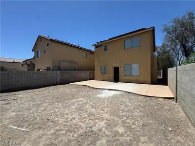 1994 Villa De Sol Street, Las Vegas, NV 89156 Yard
