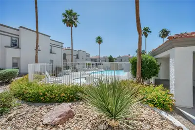 3150 Soft Breezes Drive 2014 Pool