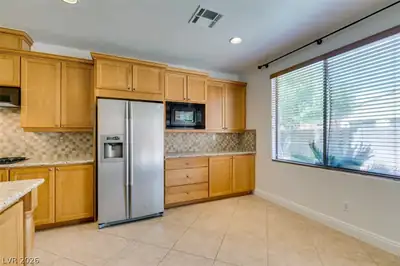 1228 Olivia Parkway, Henderson, NV 89011 Kitchen