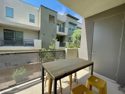 11238 Essence Point 210 Patio