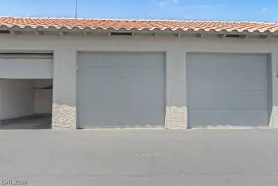 3440 Winterhaven Street 101, Las Vegas, NV 89108 Garage