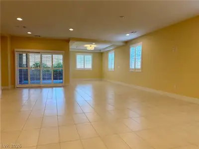 400 South Jena Street Living Room