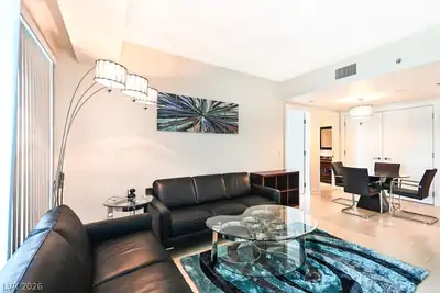 2700 Las Vegas Boulevard 2107 Living Room