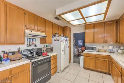 533 Coco Palms Avenue, Las Vegas, NV 89123 Kitchen