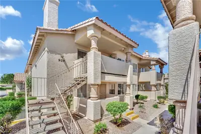 929 Rockview Drive 202, Las Vegas