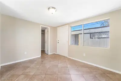 140 West Victory Road Living Room