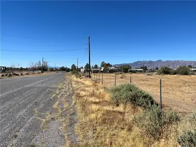 5690 South Clark Street Lot