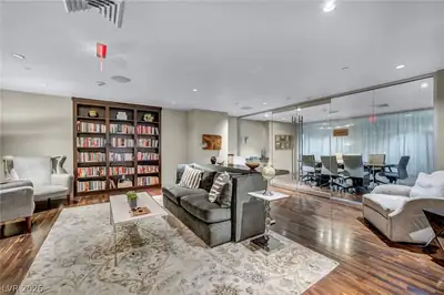 8255 Las Vegas Boulevard 719 Community