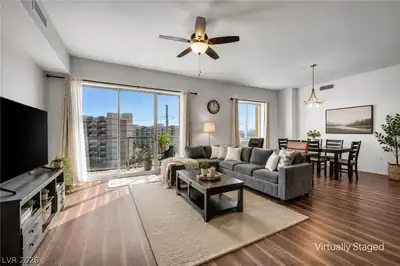 8255 Las Vegas Boulevard 719 Las Vegas, NV 89123