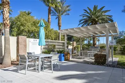 8255 Las Vegas Boulevard 719 Patio
