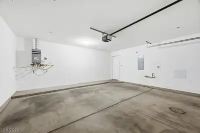 247 Tower Street, Las Vegas, NV 89101 Garage