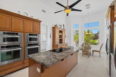 1050 West Amarillo Avenue Kitchen