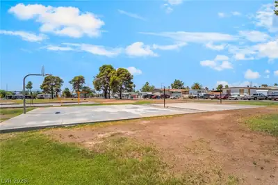 5402 Tahoe Drive, Las Vegas, NV 89142 Community