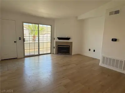 3318 North Decatur Boulevard 2007 Living Room