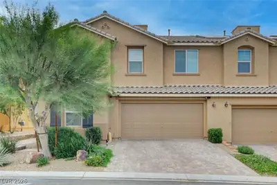 6324 Patriot Wave Street North Las Vegas, NV 89031