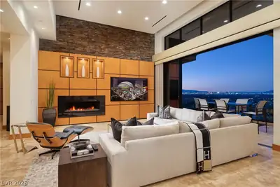 1492 Macdonald Ranch Drive, Henderson, NV 89012 Living Room