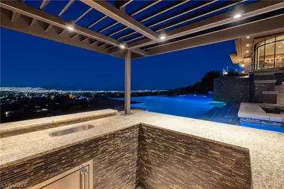 1492 Macdonald Ranch Drive, Henderson, NV 89012 Patio