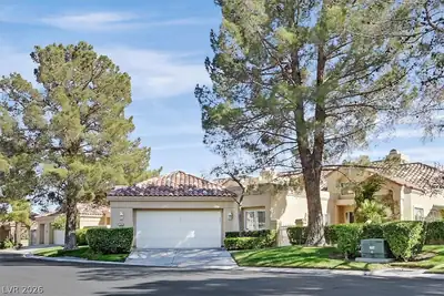 8161 Round Hills Circle, Las Vegas