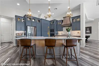 1452 Stonewall Bend Kitchen