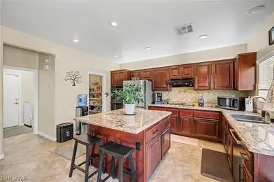 1147 Highbury Grove Street, Henderson, NV 89002 Kitchen