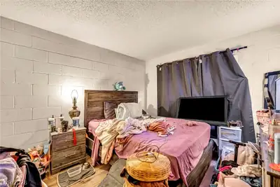 3719 Hazelwood Street 16 Bedroom