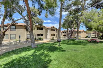 2451 North Rainbow Boulevard 2073 Yard