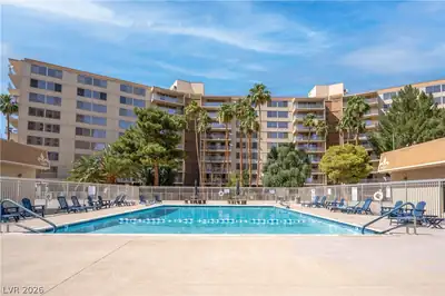 205 East HARMON Avenue 309, Las Vegas