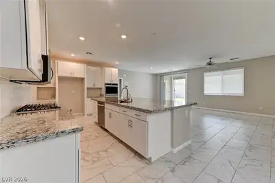 7527 Ardenno Street, North Las Vegas, NV 89084 Kitchen