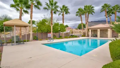 10180 Delray Beach Avenue 102 Pool