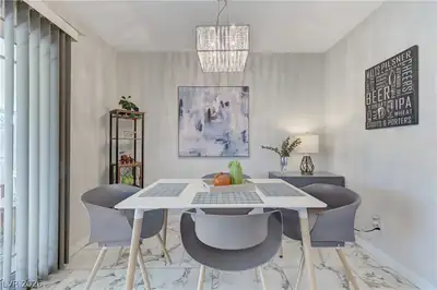 6701 Chehalis Circle Dining Area