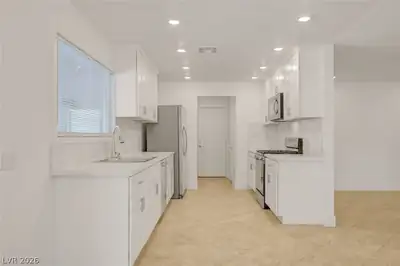 3768 East Russell Road Kitchen