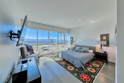 4525 Dean Martin Drive 2806 Bedroom