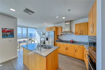 4525 Dean Martin Drive 2806 Kitchen