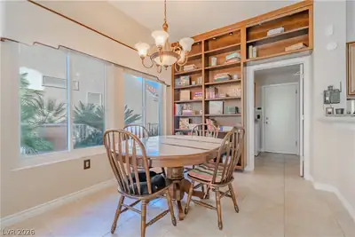 8909 Meadowood Drive, Las Vegas, NV 89134 Dining Area