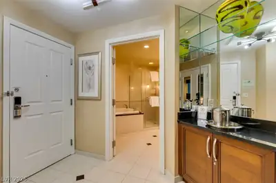 145 East HARMON Avenue 2615 Entry