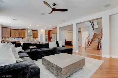 8584 Myrtle Flag Avenue, Las Vegas
