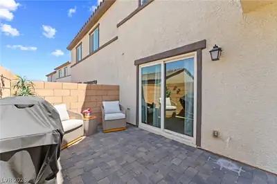 330 Bay Village Place Patio