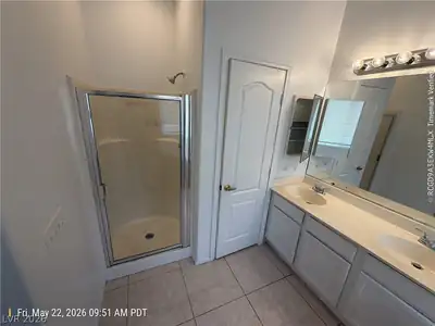 343 Mulberry Glen Drive Primary Bathroom
