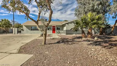 1913 Birch Street, Las Vegas, NV 89102 Front of Structure