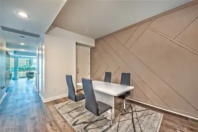 4575 Dean Martin Drive 805 Dining Area