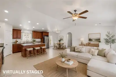 672 Lampshire Lane, Pahrump