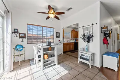 1851 Hillpointe Road 1424 Kitchen