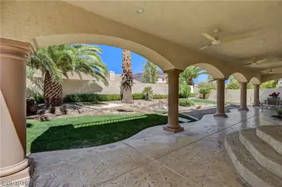 9145 November Breeze Street Patio