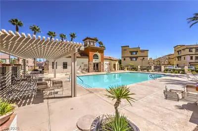 1556 Otero Valley Court, Henderson