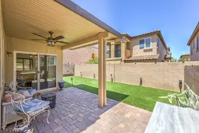 1556 Otero Valley Court, Henderson, NV 89074 Patio