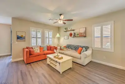 1556 Otero Valley Court, Henderson, NV 89074 Living Room