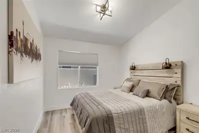 10082 Prairie Dove Avenue, Las Vegas, NV 89117 Bedroom