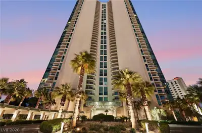 322 Karen Avenue 2402 Las Vegas, NV 89109