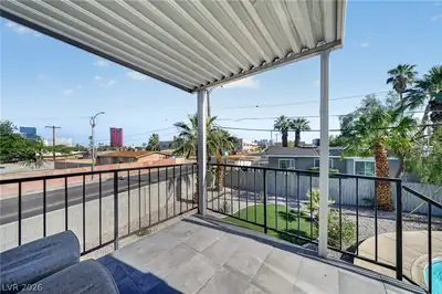 3001 Merritt Avenue, Las Vegas, NV 89102 Patio