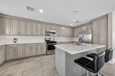 3001 Merritt Avenue, Las Vegas, NV 89102 Kitchen
